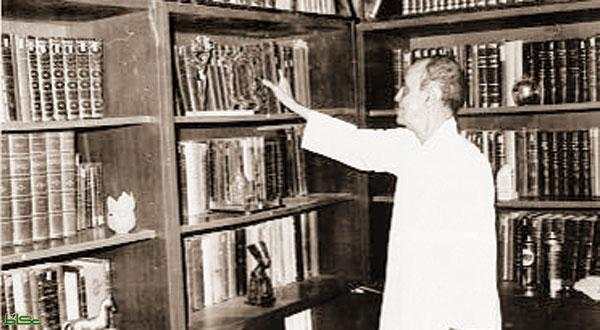 صورة شخصية للشاعر حسين سرحان في سنواته المتأخرة